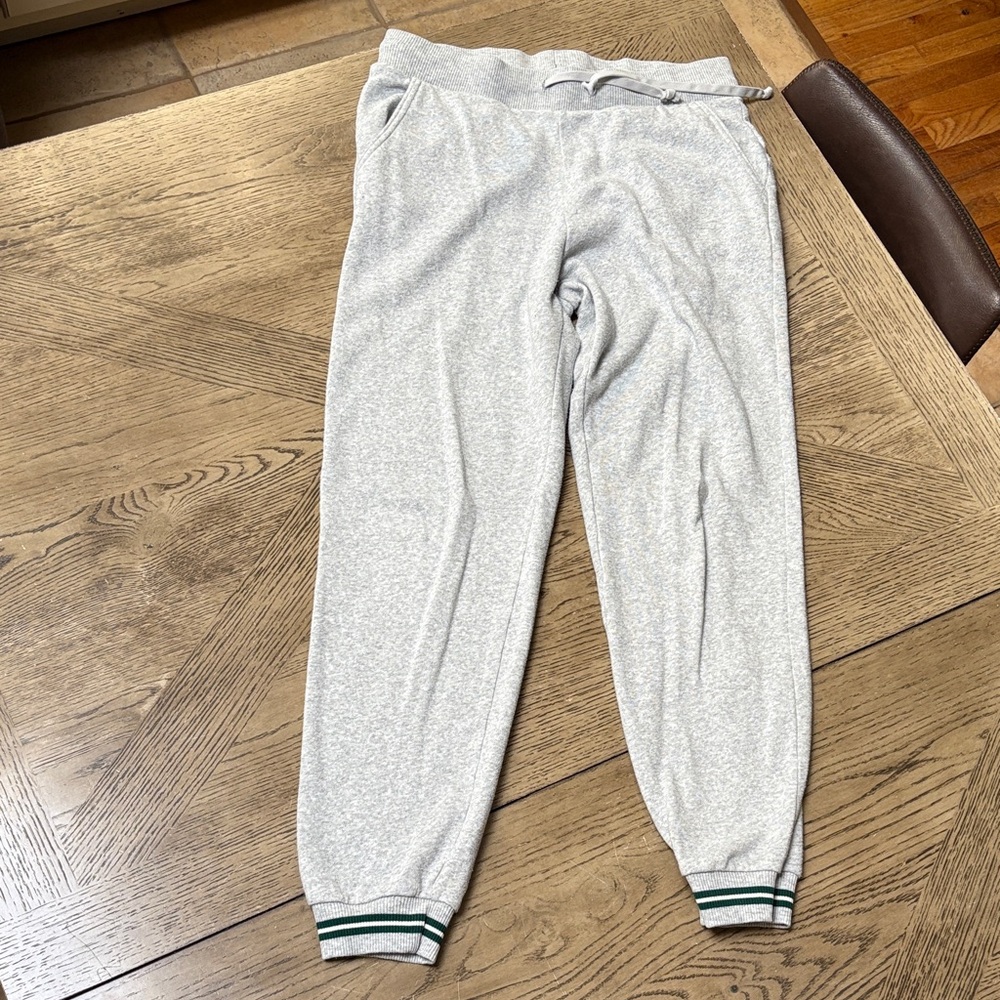 American Eagle Outfitters Heather Gray Sweatpants/joggers